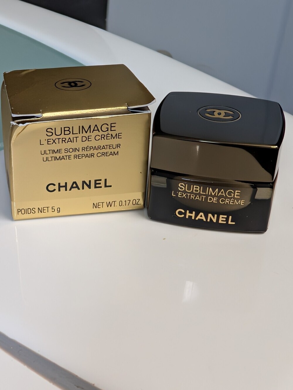 NIB! CHANEL Sublimage La Creme Ultimate Skin Regeneration .17 oz/5g